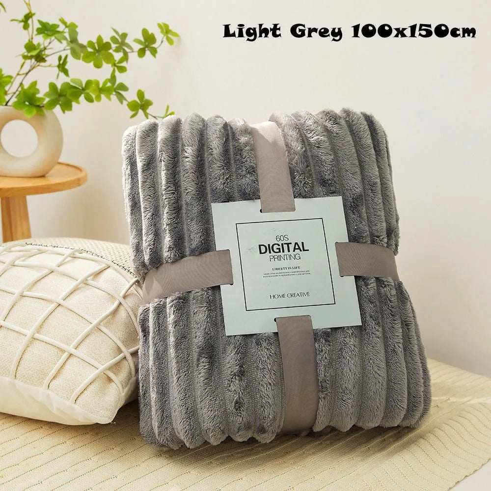 New Double Sided Warm Blanket Skin-Friendly Breathable Conditioning Quilt Solid Color Ultra Soft Striped Blankets